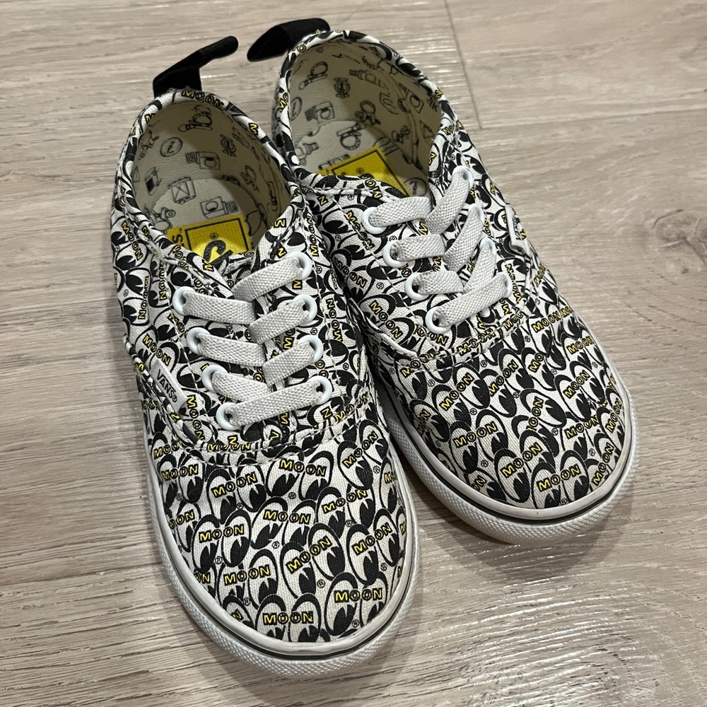 Vans Kids Sneakers - Mooneyes Size US Toddler 9